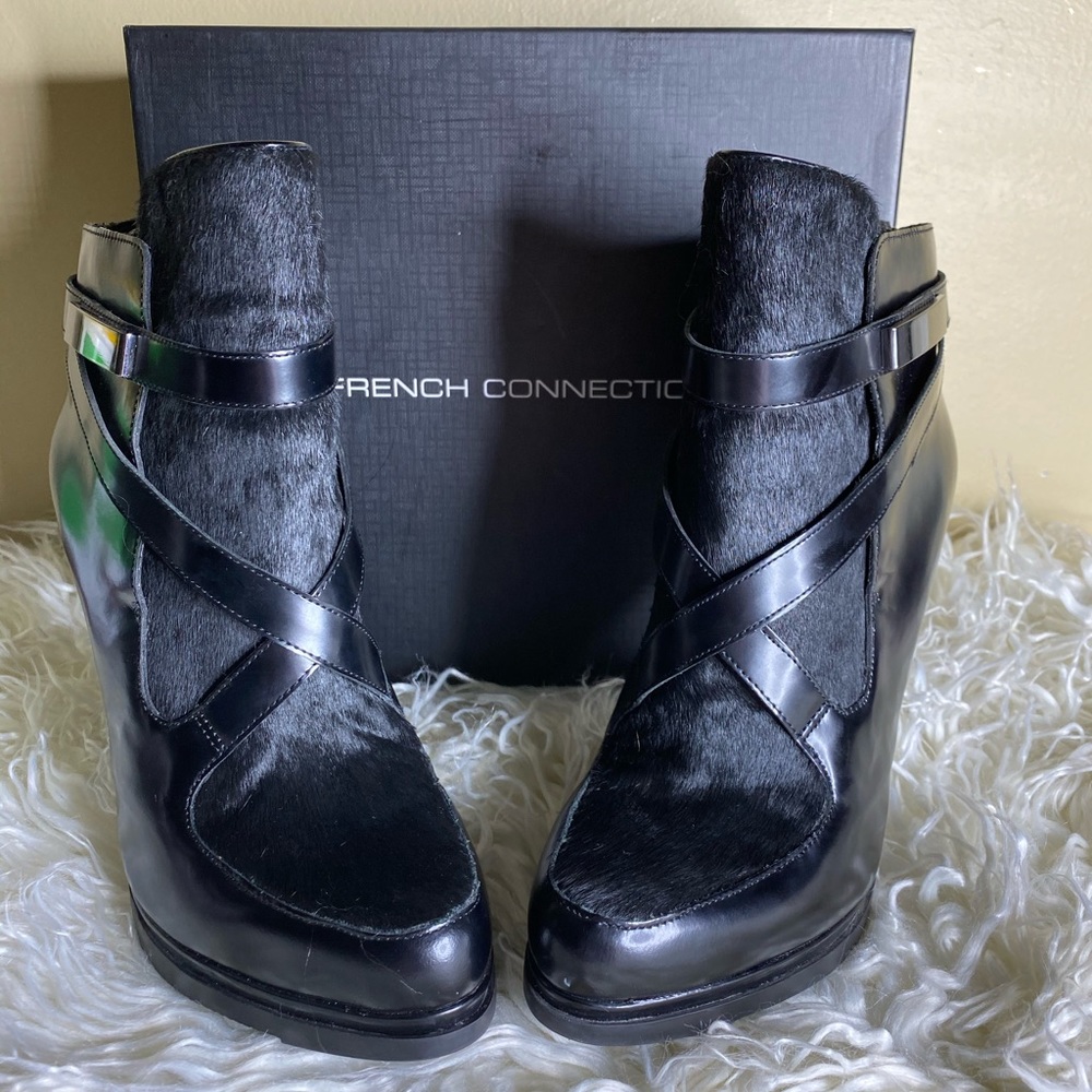 Beautiful Black Leather /Cow Fur Ankle Boot